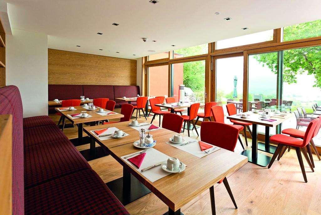 Achalm Hotel Ройтлинген Ресторант снимка