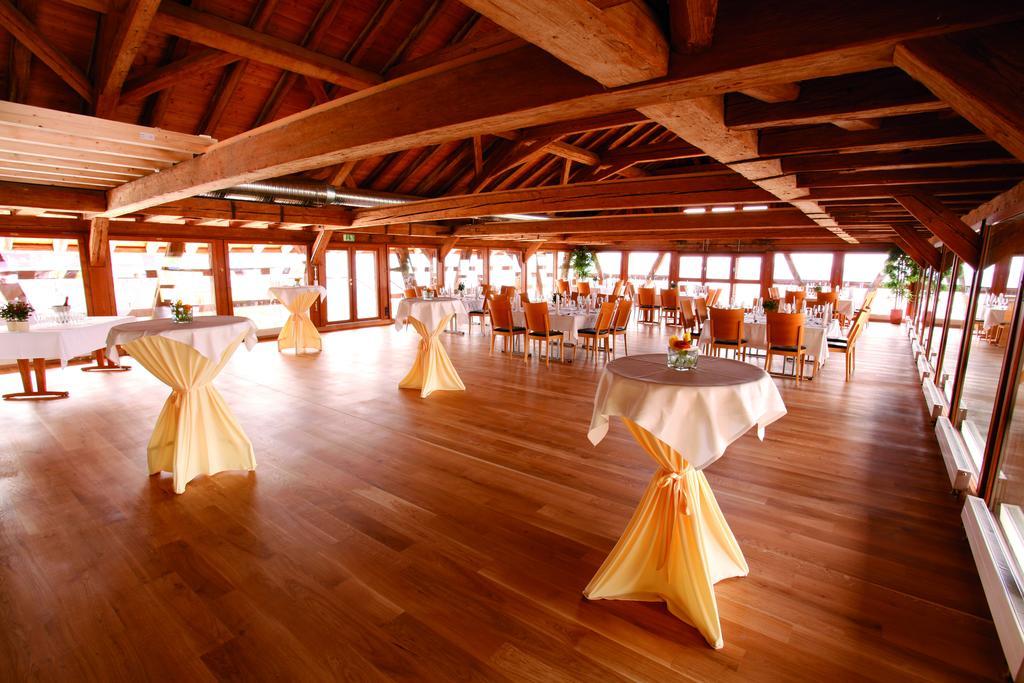 Achalm Hotel Ройтлинген Екстериор снимка