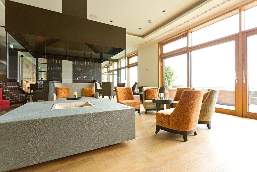 Achalm Hotel Ройтлинген Екстериор снимка