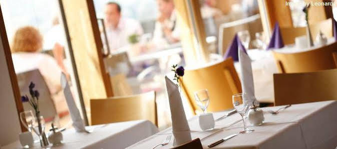 Achalm Hotel Ройтлинген Екстериор снимка